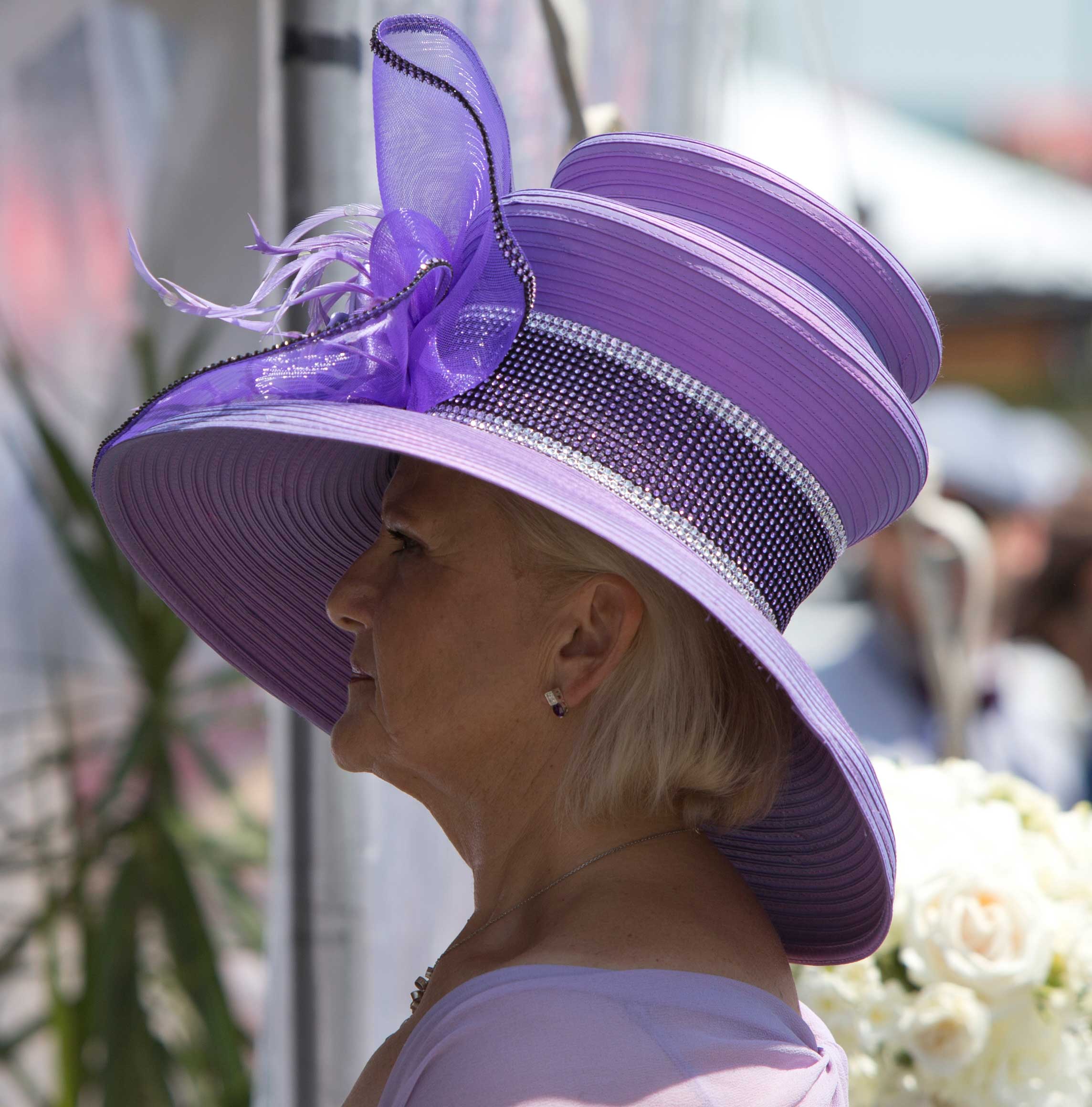 Hats & Horseshoes at King's Plate