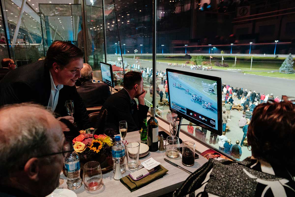 Mohawk Harvest Kitchen Race On The Screen